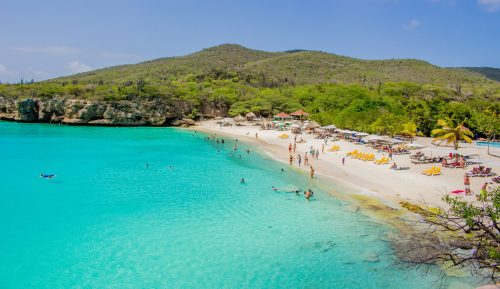 25 digital nomad visas to live and work abroad in 2025
